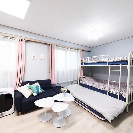Sweet Stay At Joys 3